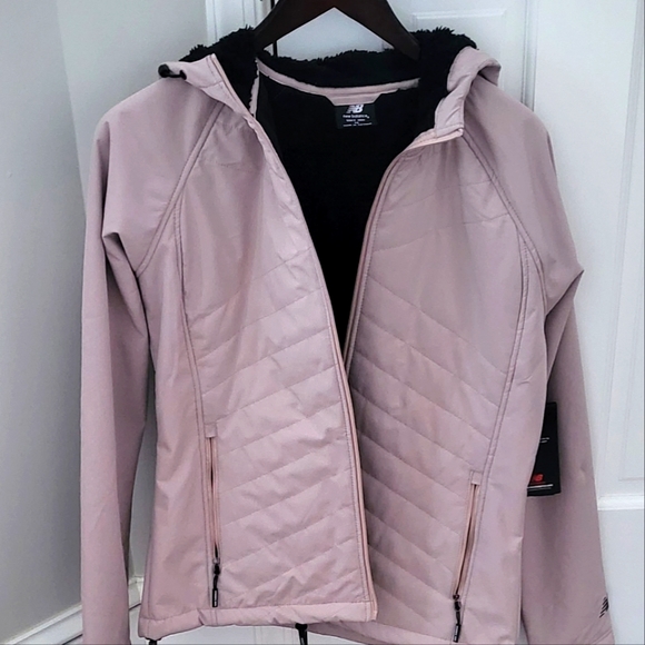 New Balance women's jacket - Picture 1 of 6